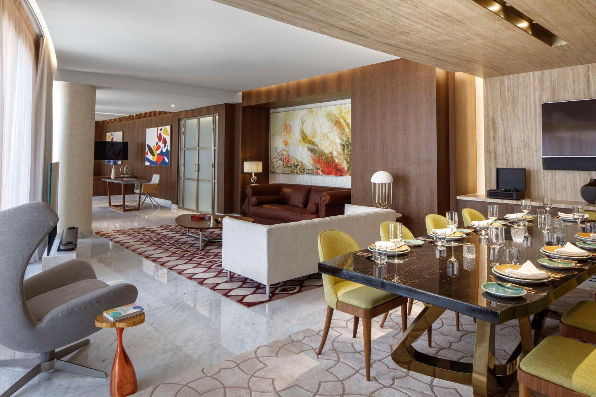 فندق Andaz Dubai The Palm, By Hyatt المظهر الخارجي الصورة A suite at the hotel