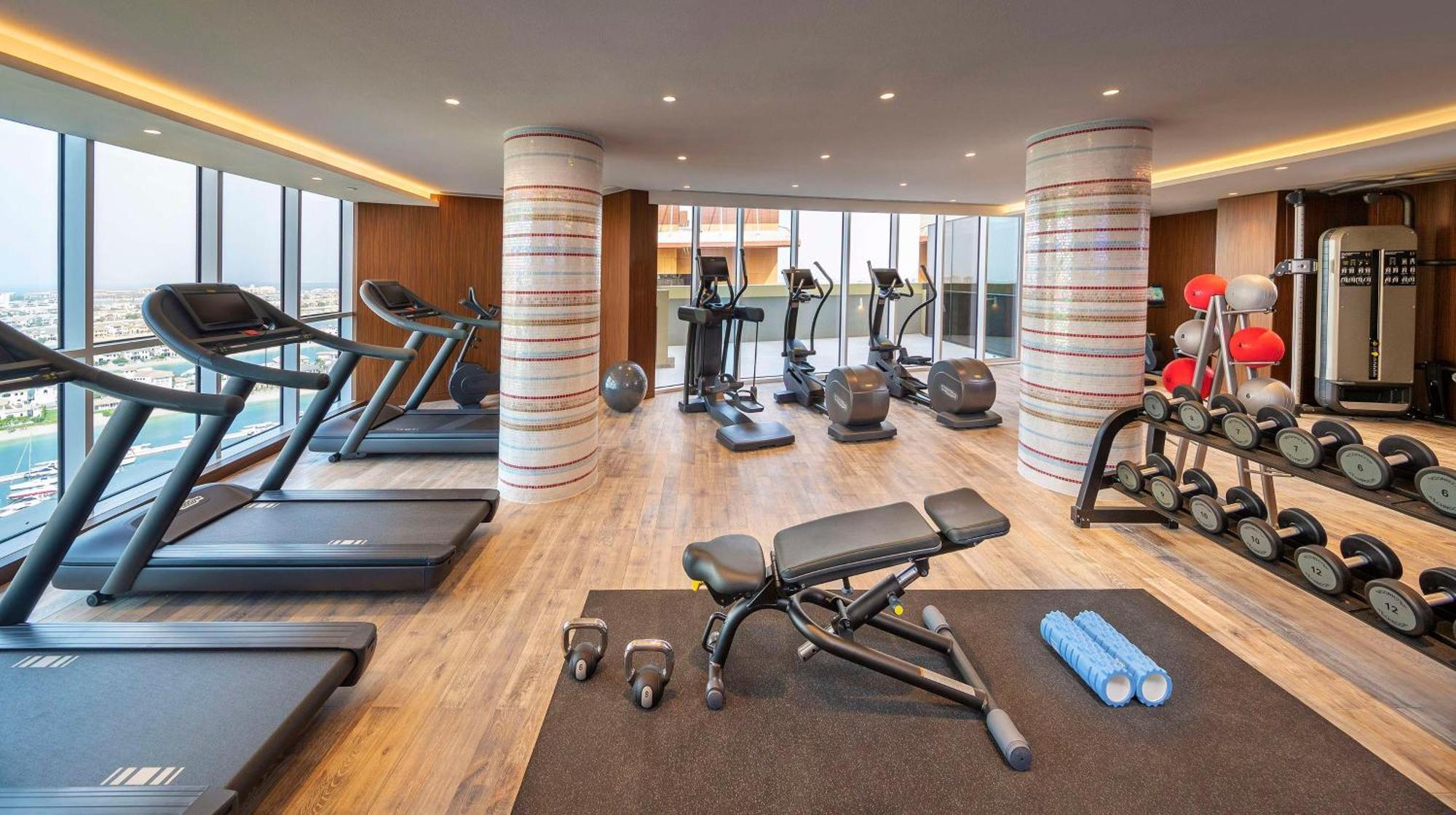 فندق Andaz Dubai The Palm, By Hyatt المظهر الخارجي الصورة The gym at the hotel